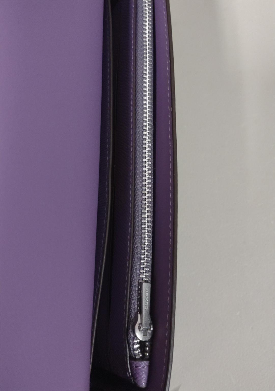 COACH C8439 Crossgrain Leather Wyn Crossbody Bag With Pouch - Light Violet