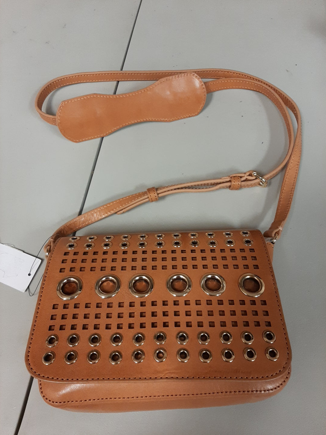 Etienne Aigner 900389HB Crossbody Color Natural