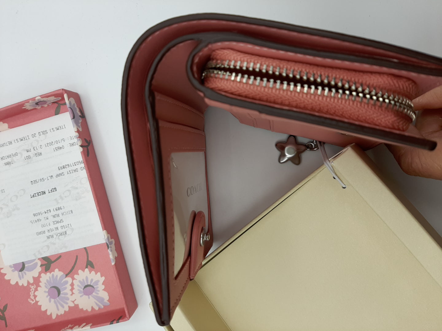 Coach C2889 Boxed Daisy Snap Wallet