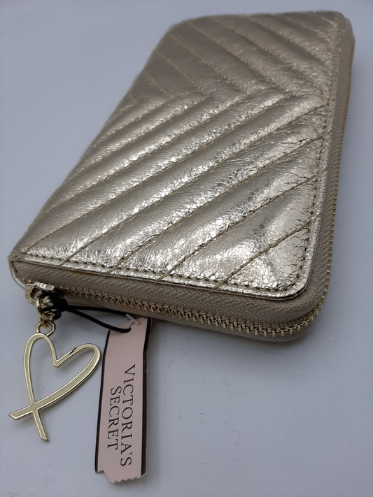 Victoria's Secret V Quilt Zip Around Wallet Full Length - Light Gold