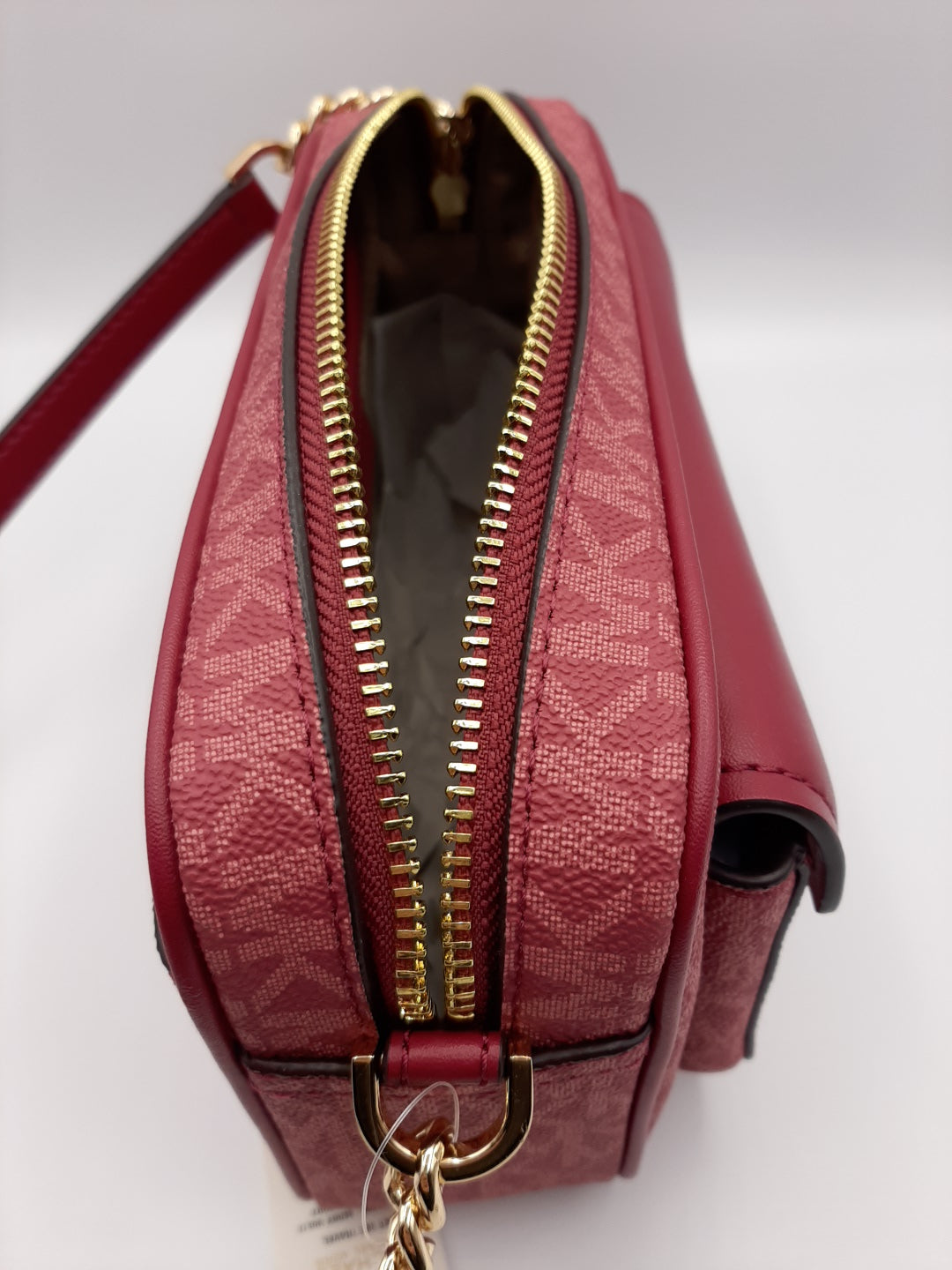 Michael Kors Jet Set Travel Medium Pocket Camera Crossbody Bag Signature/Berry Multi