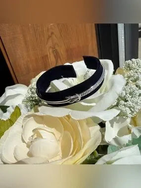 Swarovski 5007773 crystal bangle black and silver