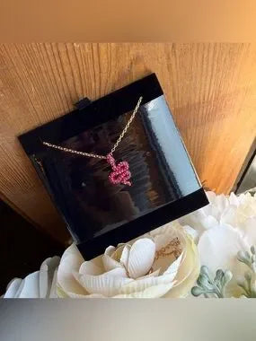 Swarovski pink crystal pendant necklace front view