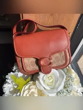 Coach CK019 Signature Tabby Messenger 19 Tan / Rust product detail
