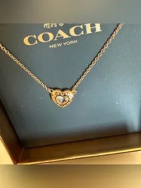 Coach F27135 rose gold heart necklace detail