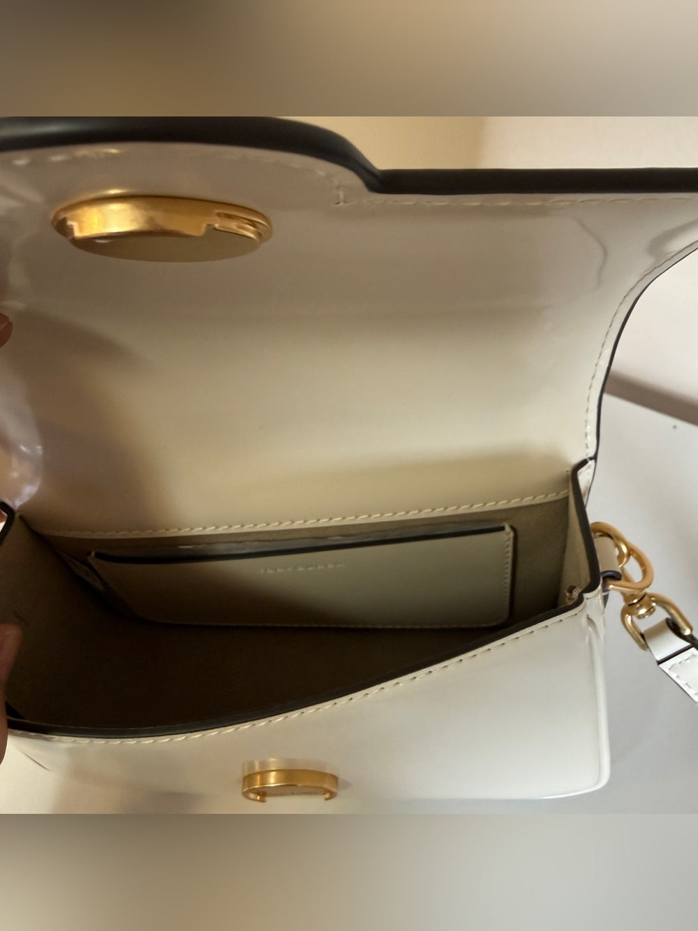 Tory Burch Robinson top handle bag detail