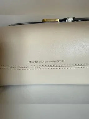 Coach C5371 Tate 18 crossbody bag detail