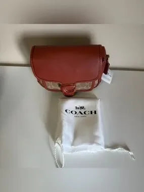 Coach CK019 Signature Tabby Messenger 19 Tan / Rust product detail