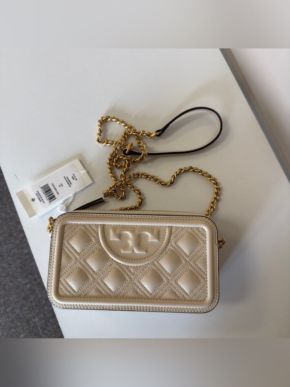 Tory Burch quilted cream leather chain crossbody detail