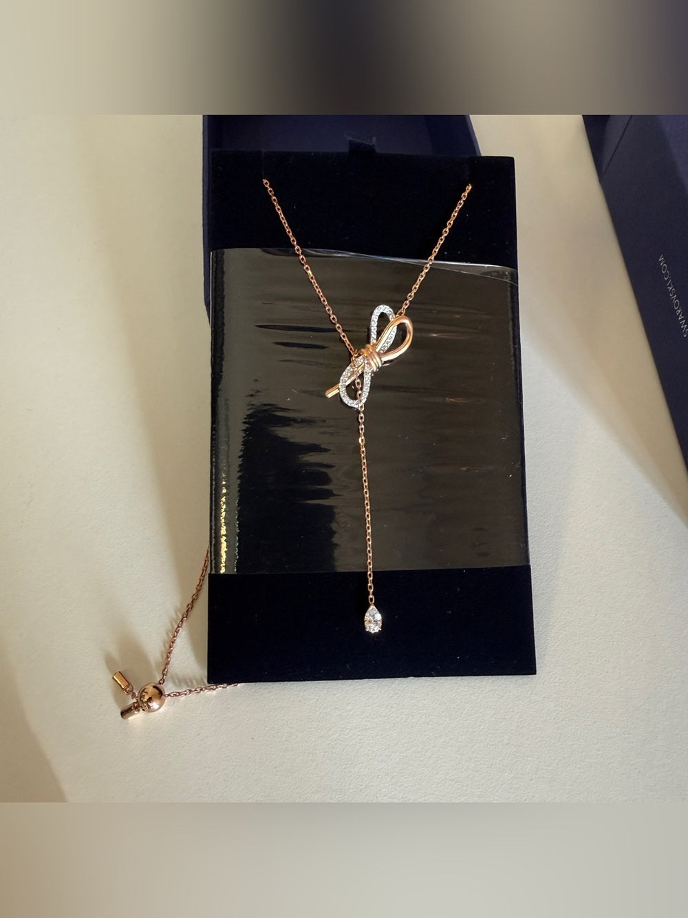 Swarovski Rose Gold-Tone Bow Lariat Necklace - 5447082 - detail 4