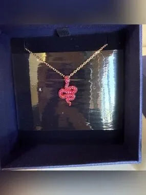 Swarovski pink crystal pendant necklace detail