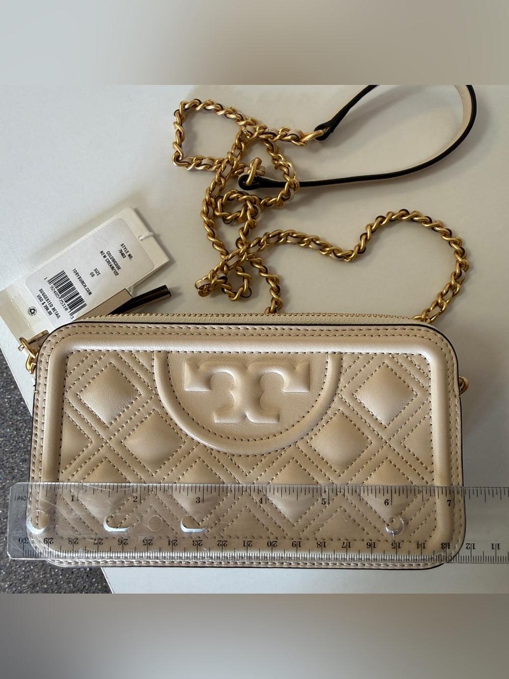 Tory Burch quilted cream leather chain crossbody detail