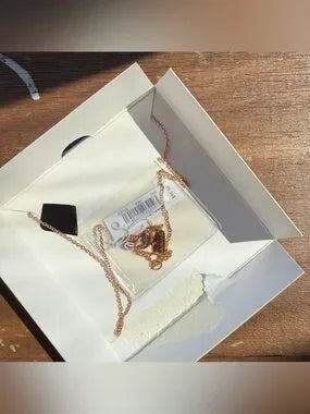 Coach F27135 rose gold heart necklace detail