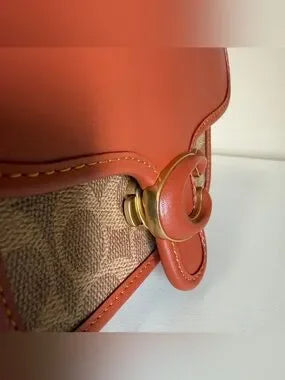 Coach CK019 Signature Tabby Messenger 19 Tan / Rust product detail