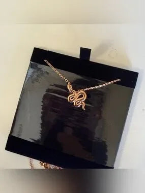 Swarovski pink crystal pendant necklace detail