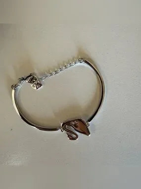 Swarovski Crystal Swan bracelet detail