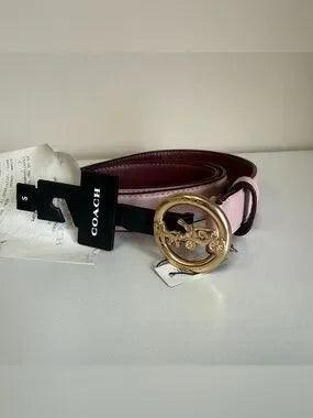 Coach 78181 pink leather belt detail