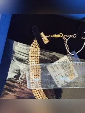 Swarovski gold necklace choker detail