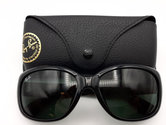 Ray Ban RB4101F 601/71 58-17 135 3N Black Sunglasses/New