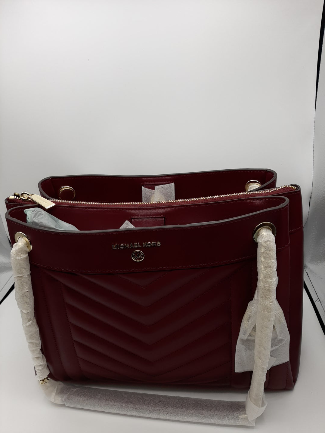 Michael Kors Susan Quilted Leather Medium Shoulder Bag - Dark Berry