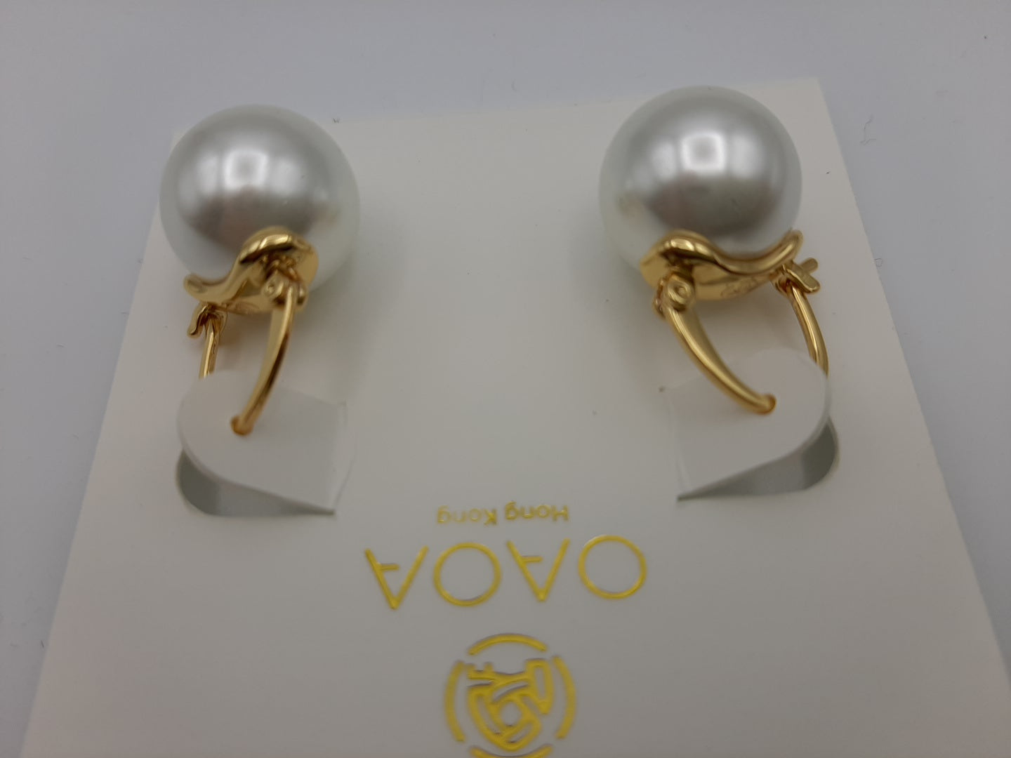 OAOA Pearl Drop Earrings - White