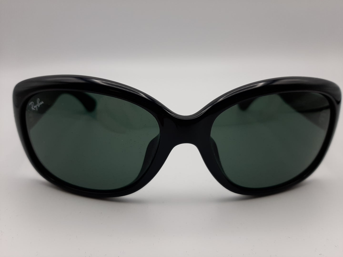 Ray Ban RB4101F 601/71 58-17 135 3N Black Sunglasses/New