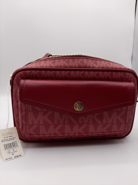 Michael Kors Jet Set Travel Medium Pocket Camera Crossbody Bag Signature/Berry Multi