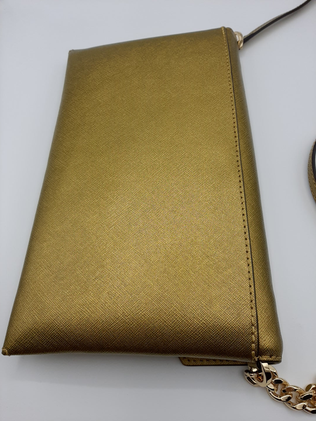 Michael Kors Jet Set Item Medium Envelope Clutch Crossbody Bag / Old Gold Leather